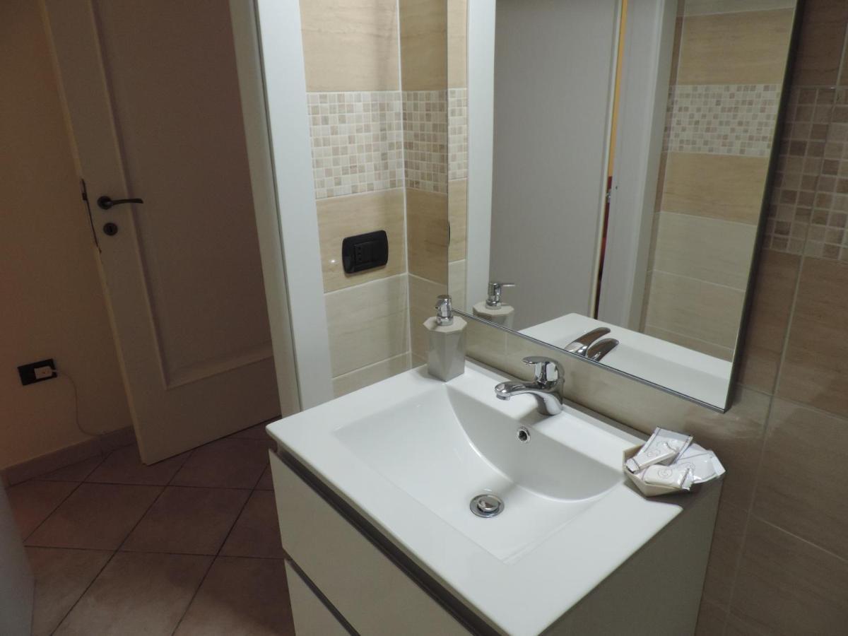 B&B Sa Manta 萨萨里 外观 照片