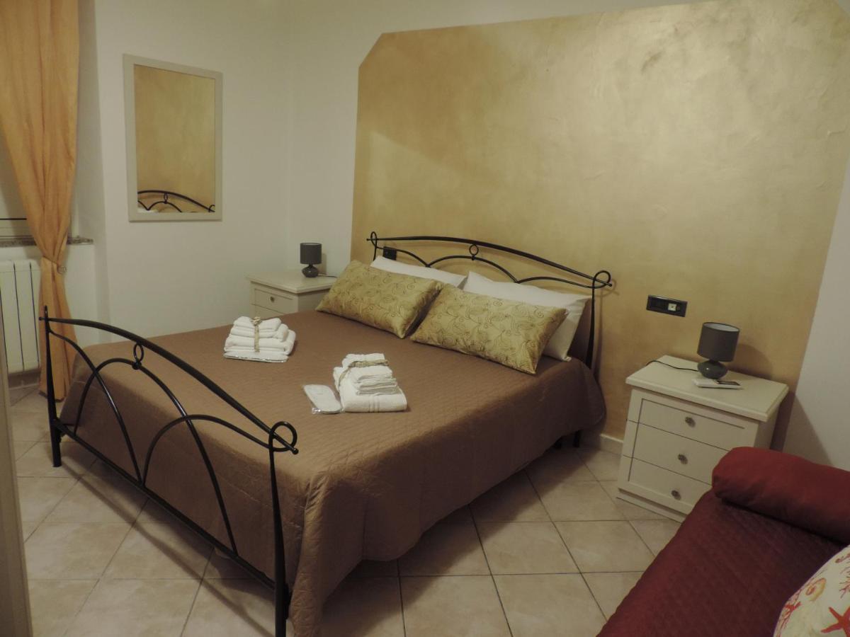 B&B Sa Manta 萨萨里 外观 照片